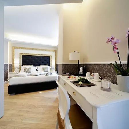 Eleira Luxury