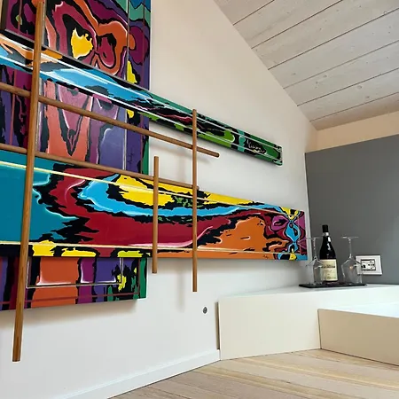 Eleira Luxury Nocleg ze śniadaniem 4*